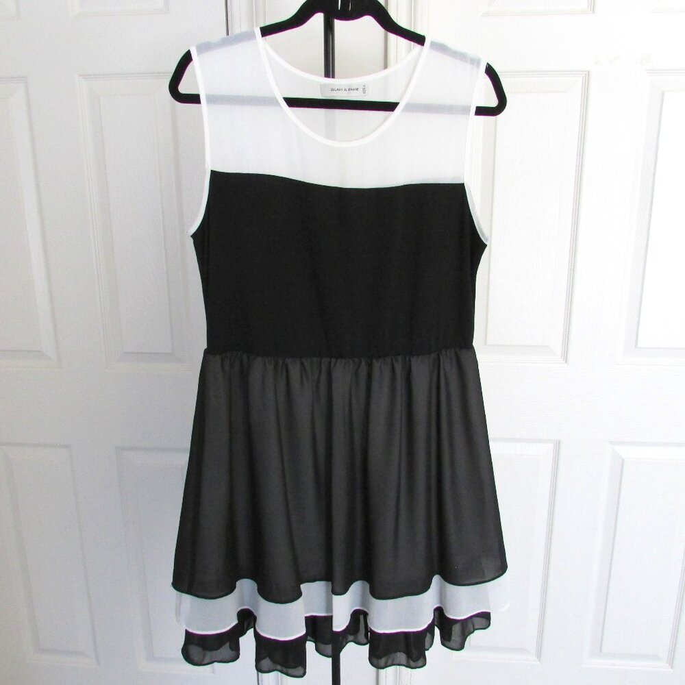 Glam & Fame Tiered Party Dress in Black & White, Size Large